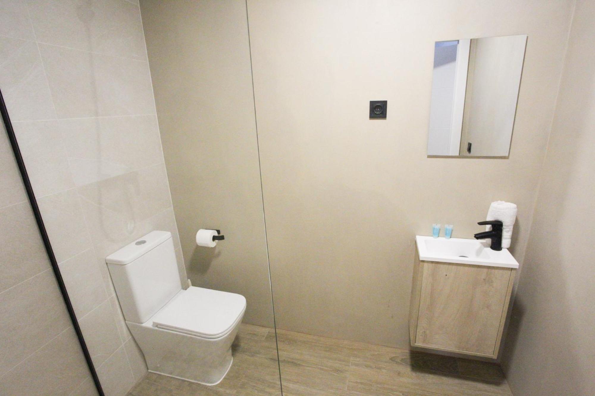 Muede Hostel Torremolinos Ngoại thất bức ảnh